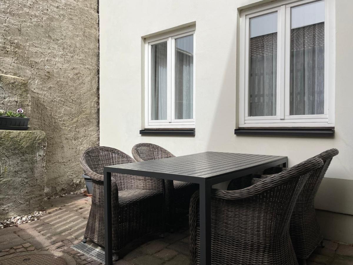 Urlaub Im Fachwerk - Das Sattlerhaus Quedlinburg Exterior foto